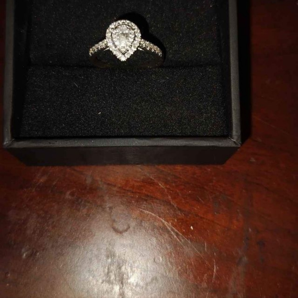 Dimond ring - Picture 6 of 7
